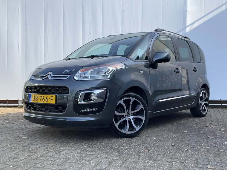 Vehicle Image 33