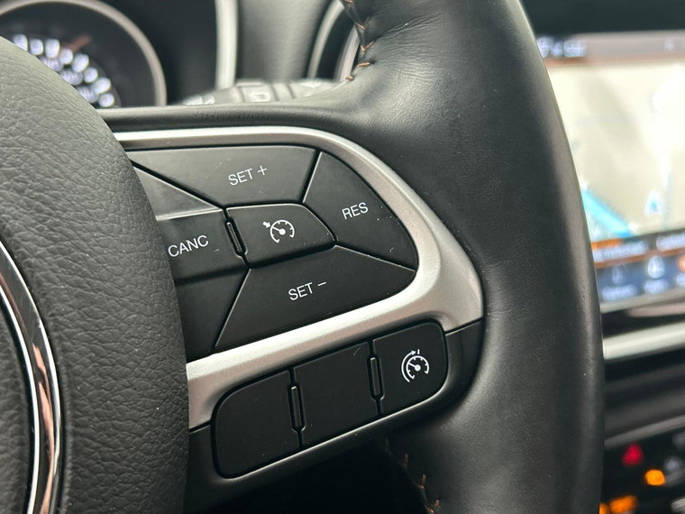 Vehicle Image 40