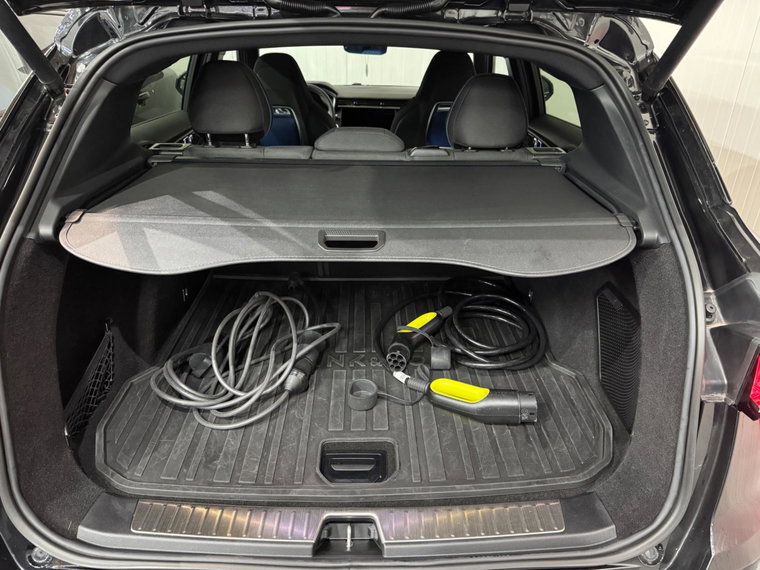 Vehicle Image 37