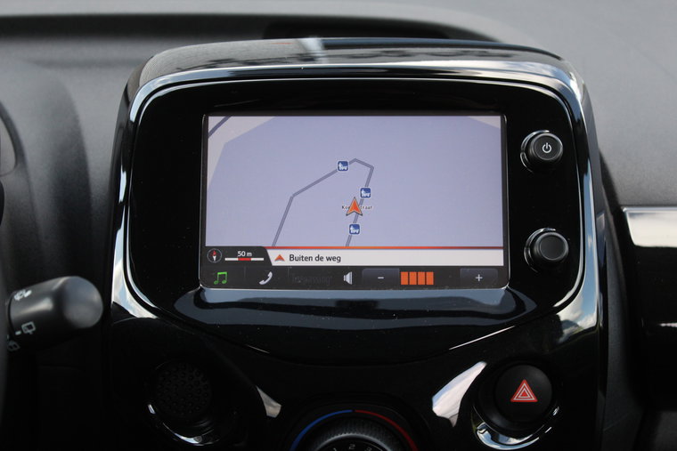 Vehicle Image 13