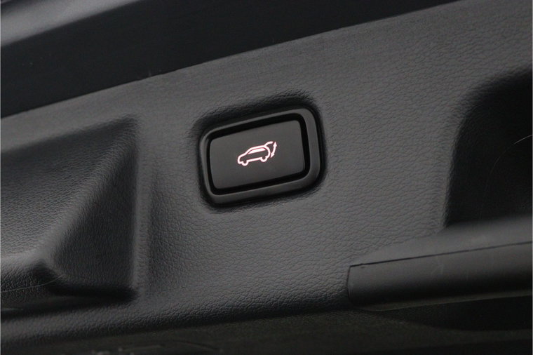 Vehicle Image 39