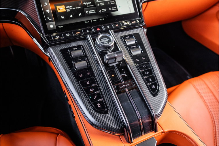 Vehicle Image 21