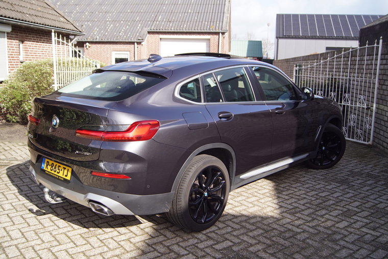 Vehicle Image 50