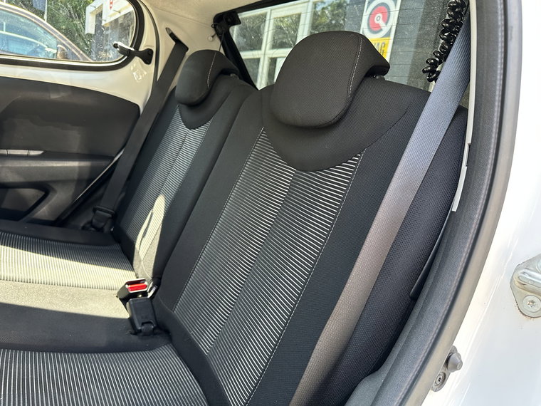 Vehicle Image 22