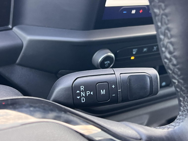 Vehicle Image 33