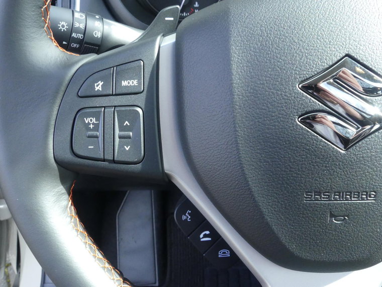 Vehicle Image 15