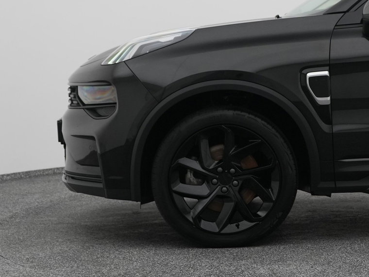Vehicle Image 21