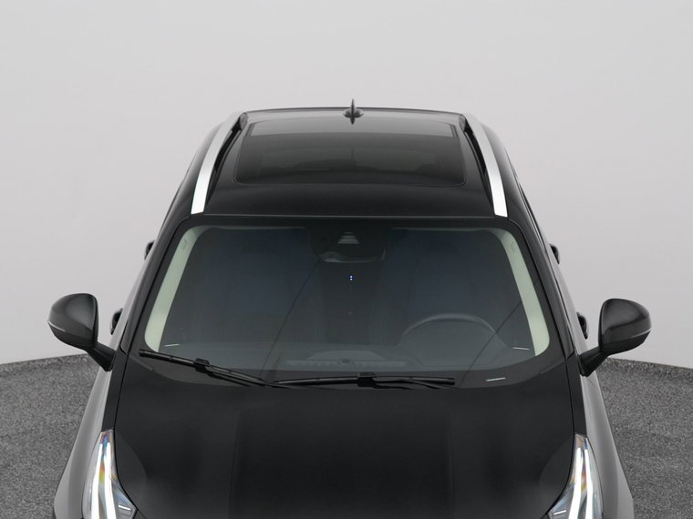 Vehicle Image 32