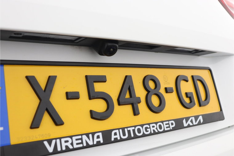 Vehicle Image 42