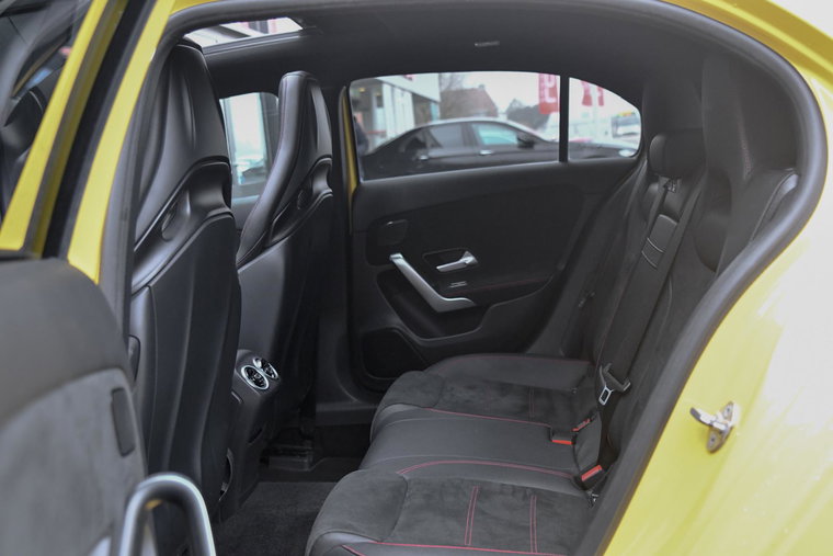 Vehicle Image 31