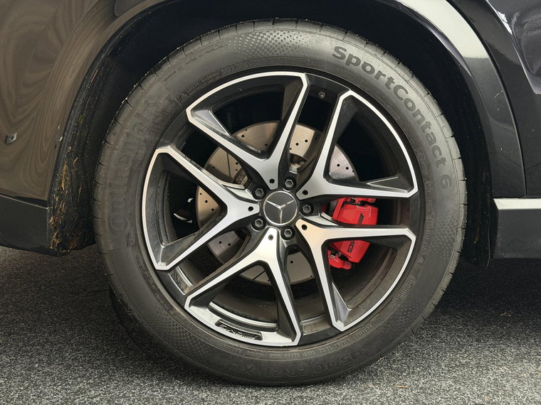 Vehicle Image 37