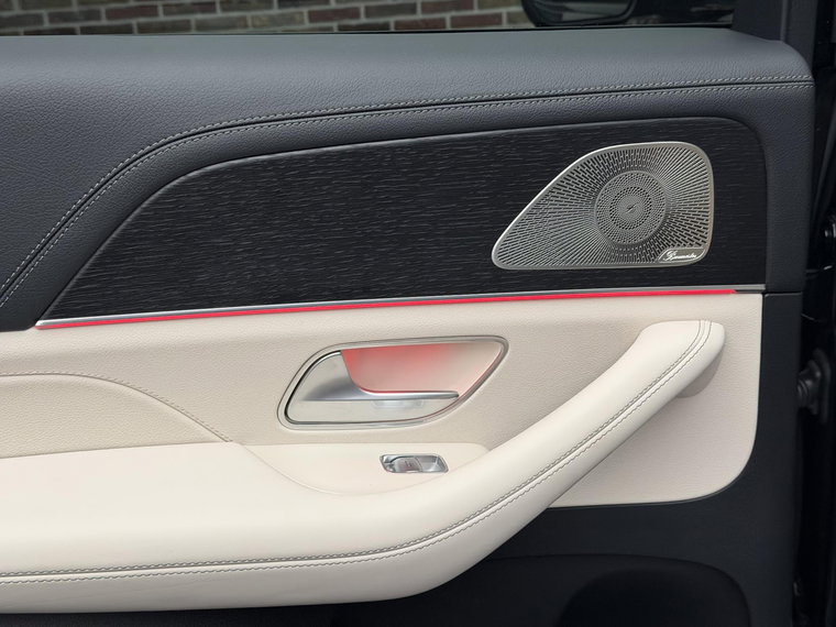 Vehicle Image 39