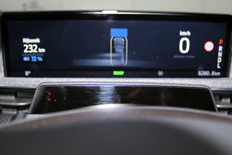 Vehicle Image 22
