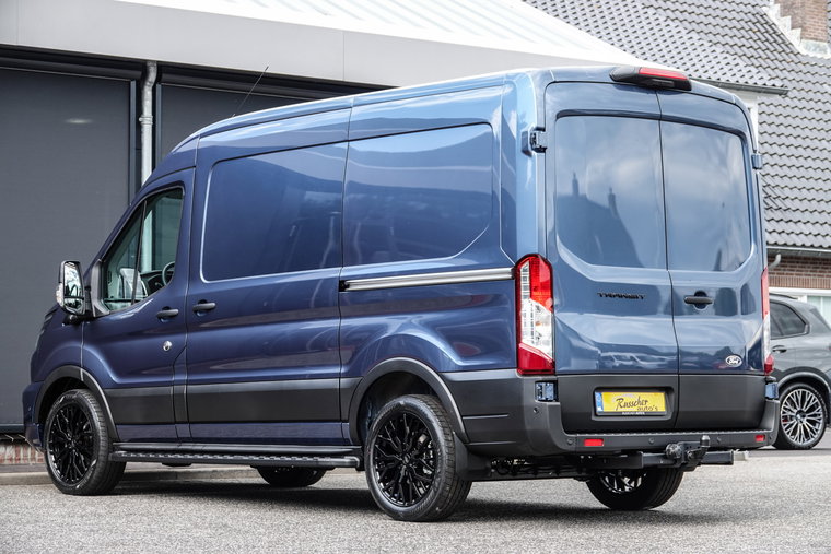 Vehicle Image 35