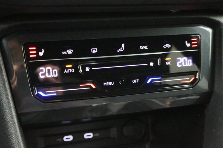 Vehicle Image 52