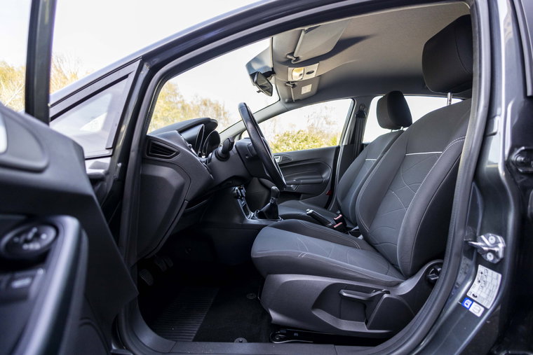 Vehicle Image 20
