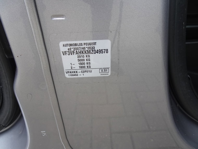 Vehicle Image 31