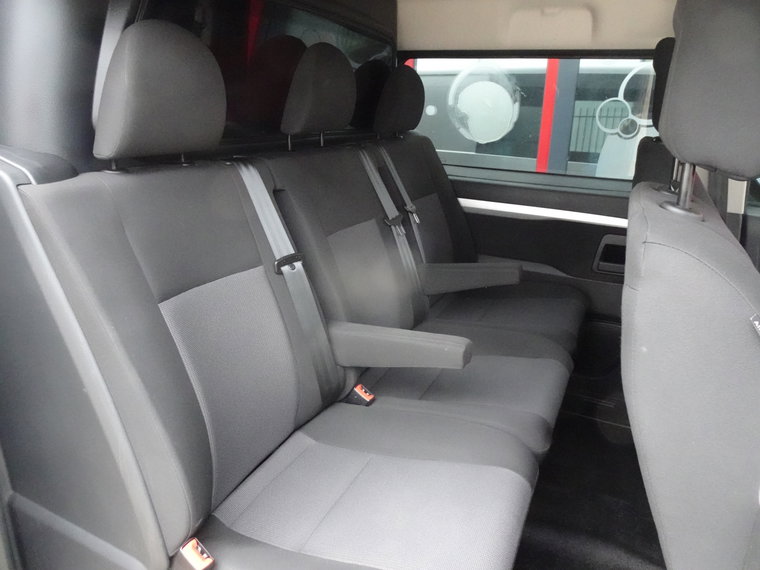 Vehicle Image 33
