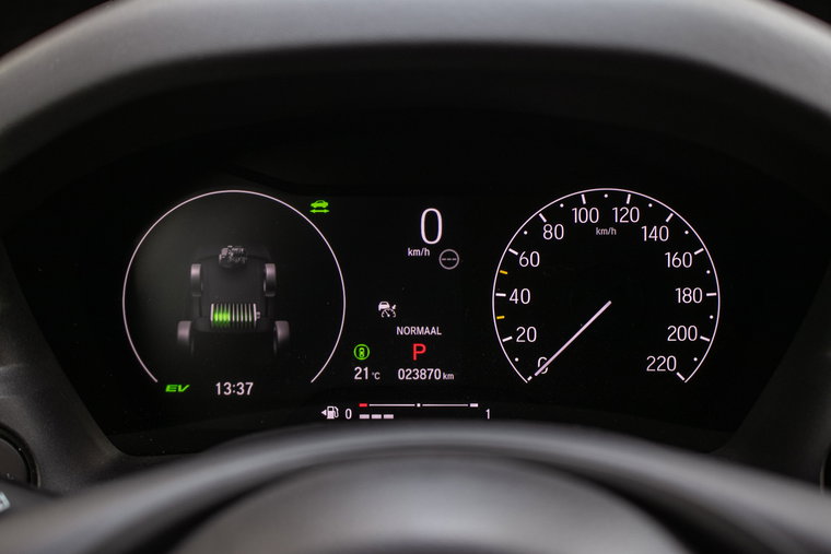 Vehicle Image 18