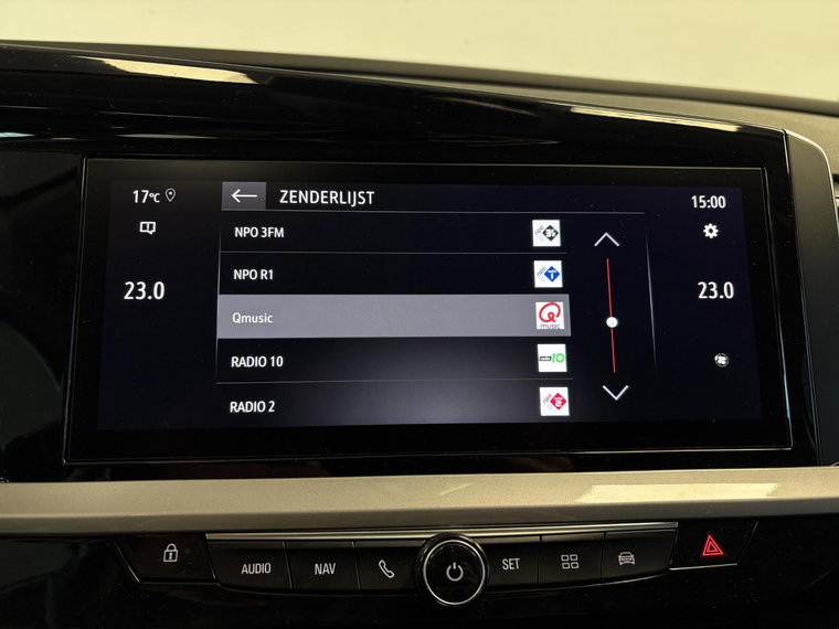Vehicle Image 36