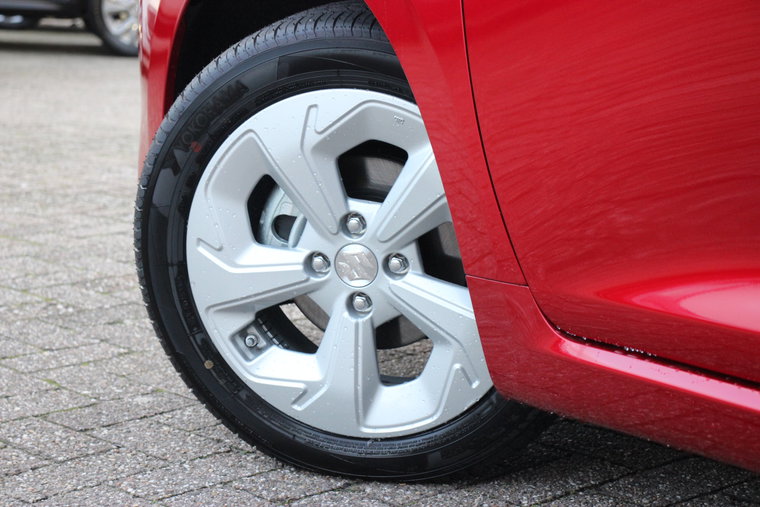Vehicle Image 20