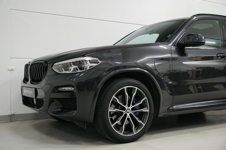 Vehicle Image 39
