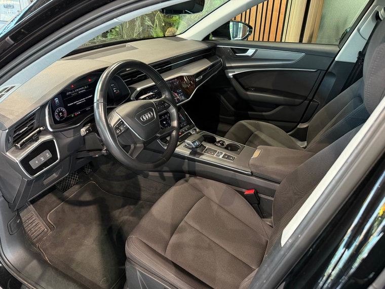 Vehicle Image 30