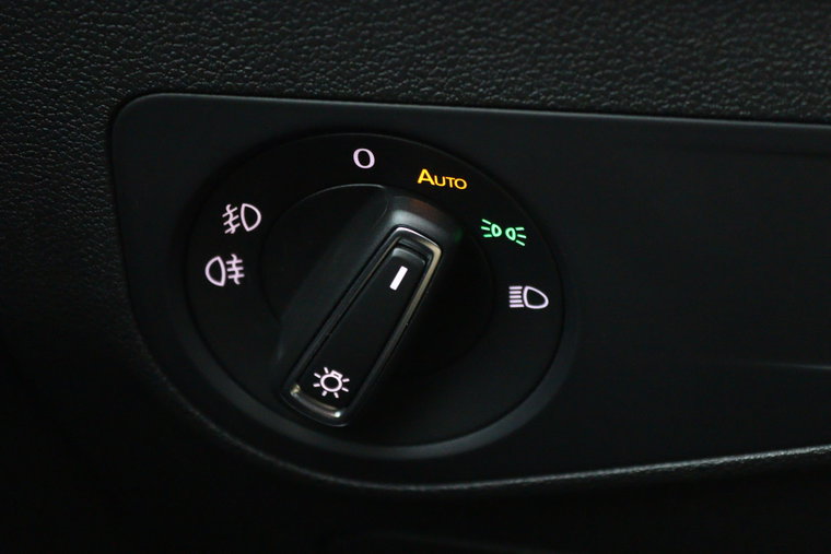 Vehicle Image 26