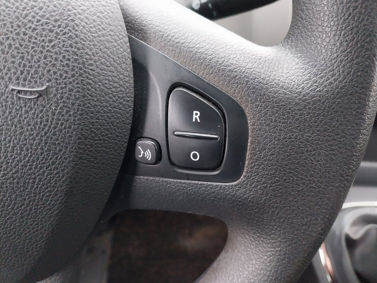 Vehicle Image 26