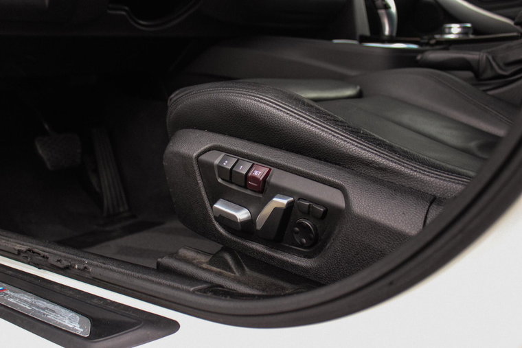 Vehicle Image 39
