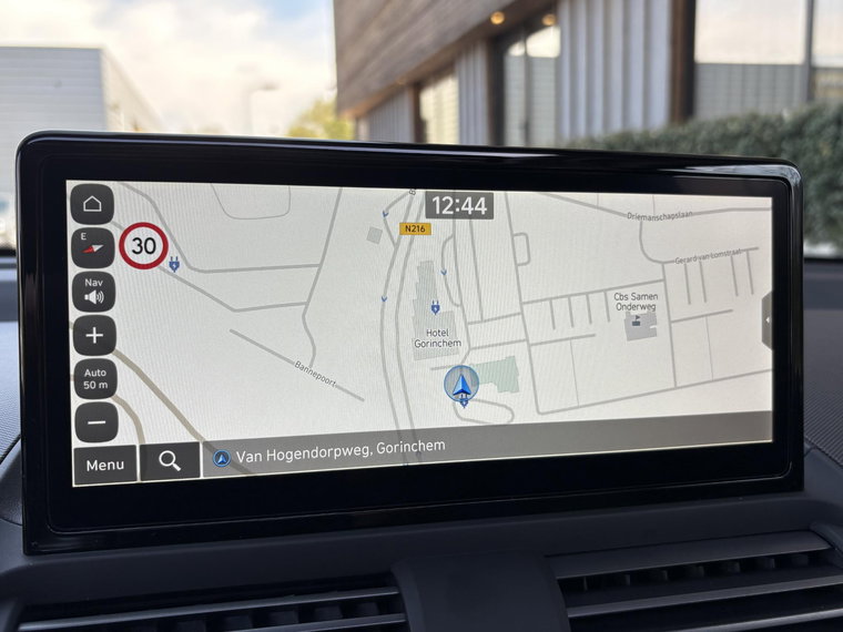 Vehicle Image 30