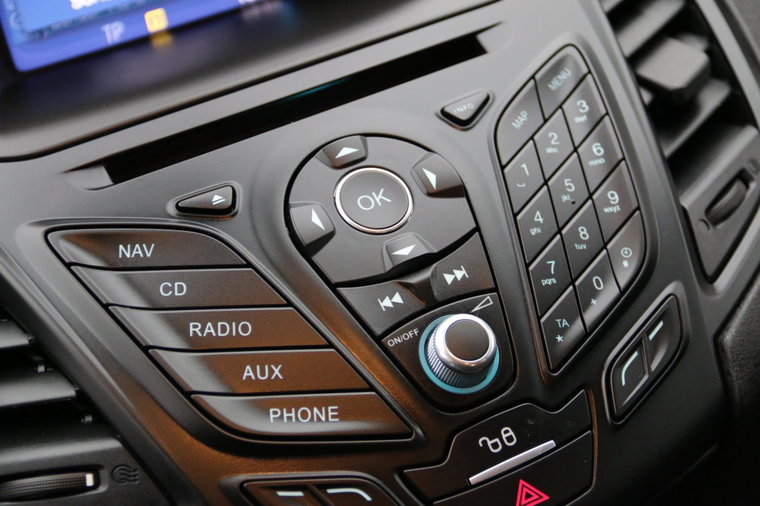 Vehicle Image 15
