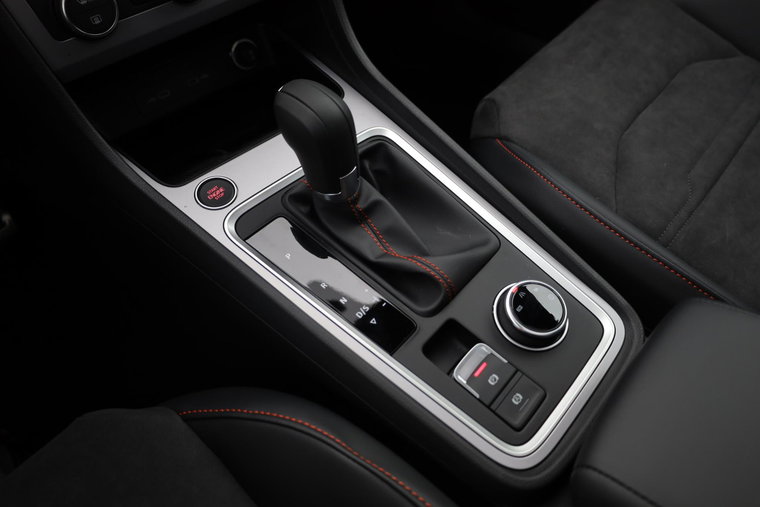 Vehicle Image 37