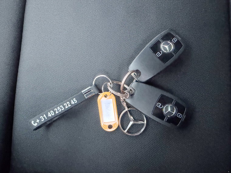 Vehicle Image 24