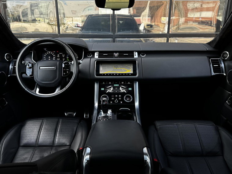 Vehicle Image 18