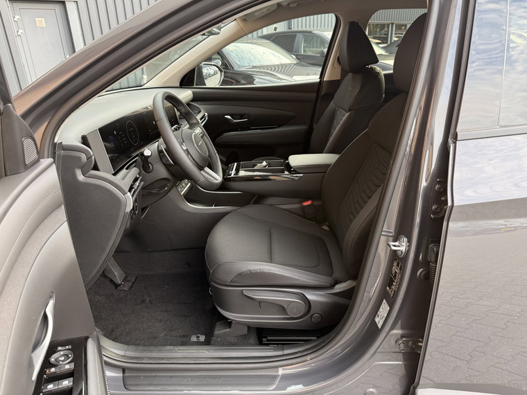 Vehicle Image 45