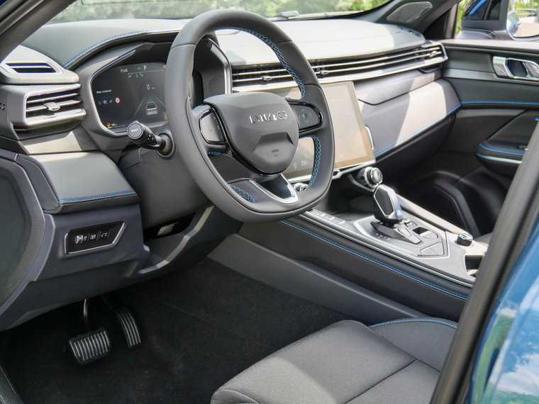 Vehicle Image 22