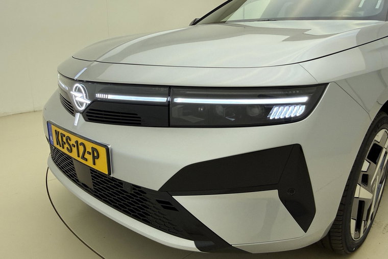 Vehicle Image 36