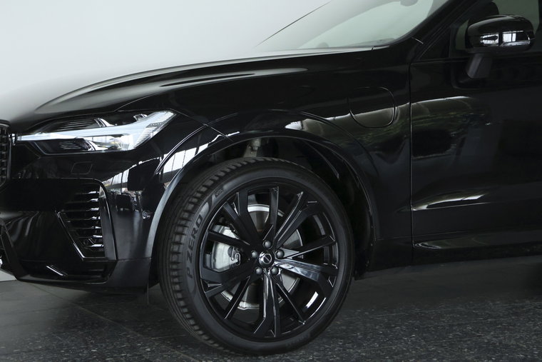 Vehicle Image 38