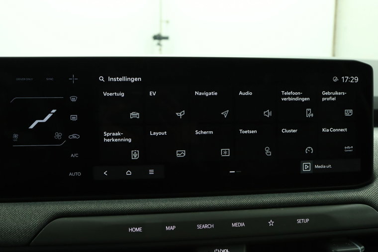 Vehicle Image 57