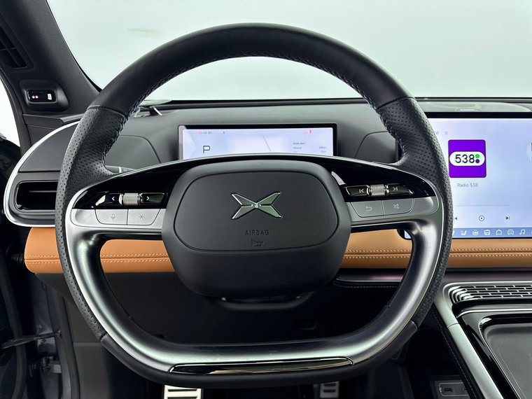Vehicle Image 28