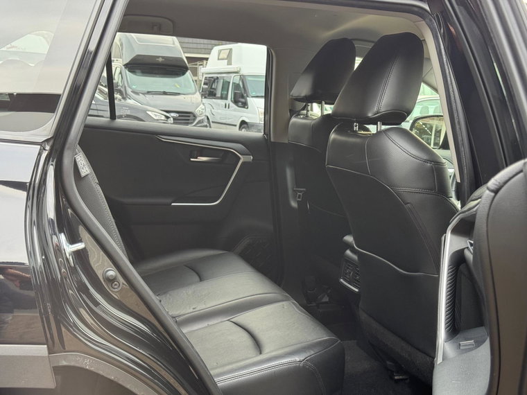Vehicle Image 31