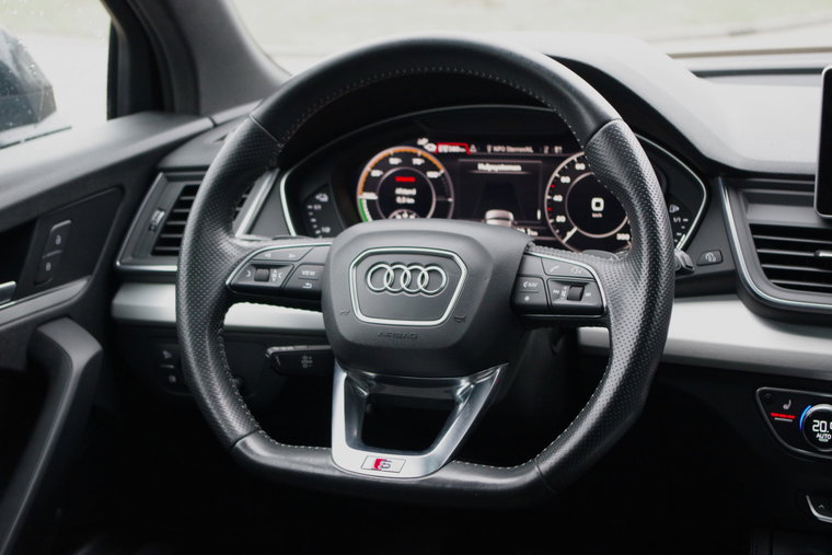 Vehicle Image 19