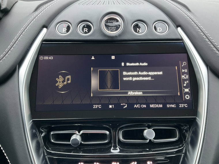 Vehicle Image 48