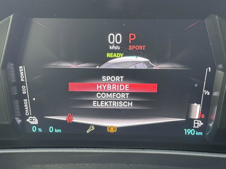 Vehicle Image 26