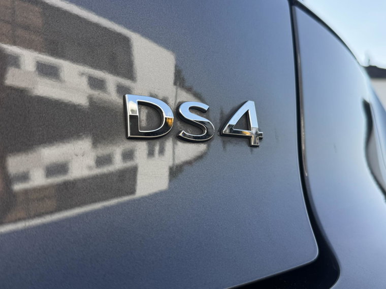 Vehicle Image 37