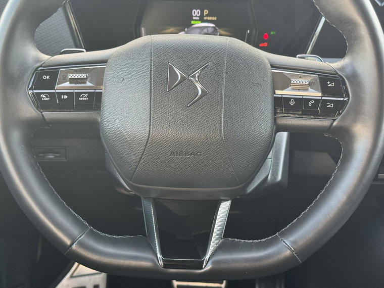 Vehicle Image 52