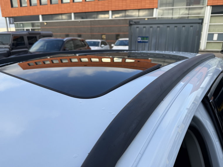 Vehicle Image 39