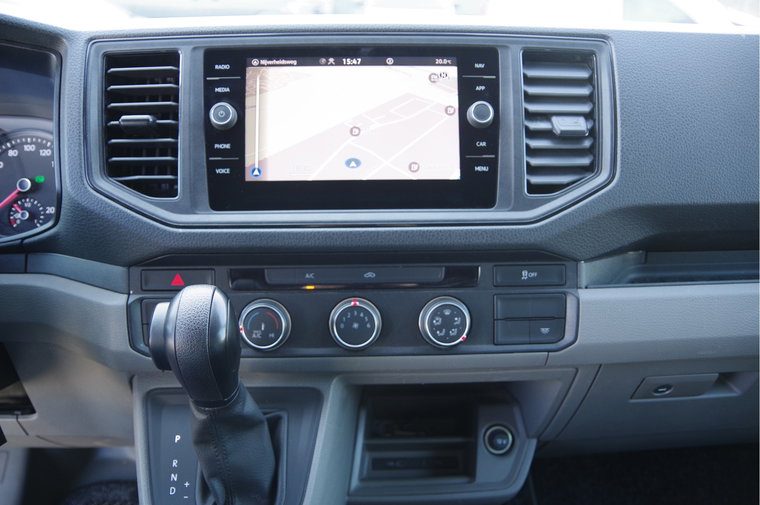 Vehicle Image 13