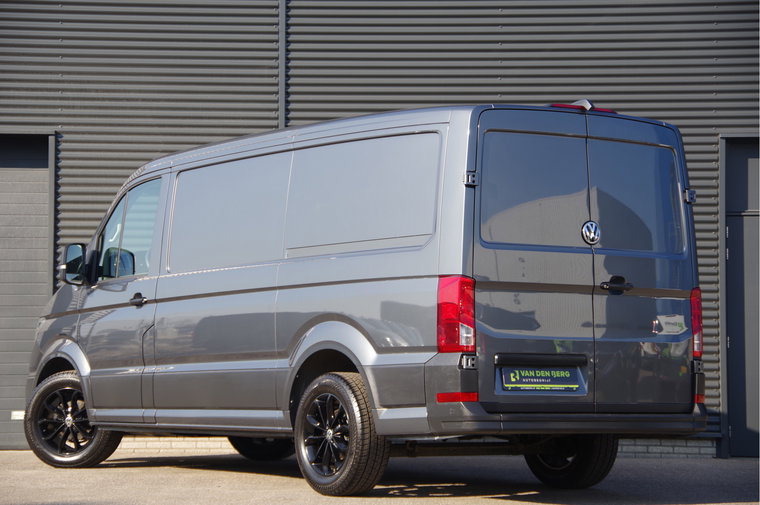 Vehicle Image 33